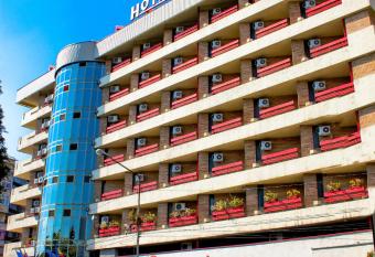 Hotel Dambovita has Balcony rooms