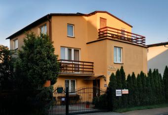 Willa Tina has Balcony rooms