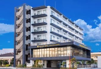 LAPIN MIHAMA Residence Hotel allows 18 year olds to book a room