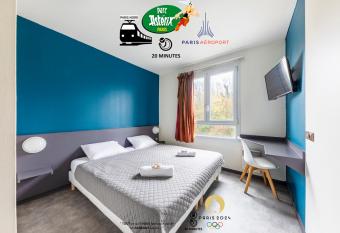 H  tel La Nonette ASTERIX, CDG AIRPORT & PARIS CENTRE allows 18 year olds to book a room