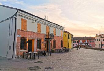 Locanda del Delta allows 18 year olds to book a room