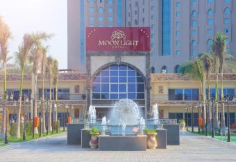 Moon Light Hotel Cairo DAR EL ESHARA has Balcony rooms