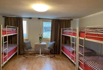 Friendly Hostel Z  rich allows 18 year olds to book a room