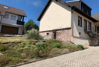 Home Feeling trierweiler has Balcony rooms