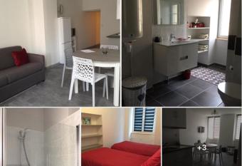 Gite de madeleine allows 18 year olds to book a room