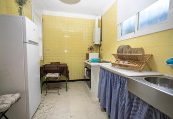 La Menta allows 18 year olds to book a room