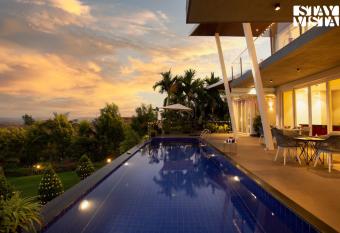 StayVista at Del Lago Farms allows 18 year olds to book a room