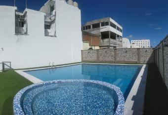 Hotel Tuc  n Veracruz allows 18 year olds to book a room