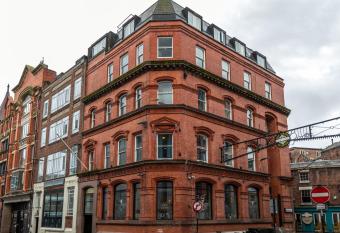 Kabannas Liverpool allows 18 year olds to book a room