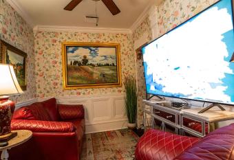 Casablanca Inn on the Bay has Balcony rooms