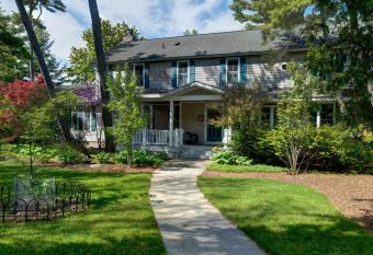 The Spring Lighthouse B&B allows 18 year olds to book a room
