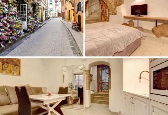 Vilnius Old town apartments has Balcony rooms