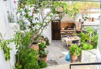 Kalypso has Balcony rooms