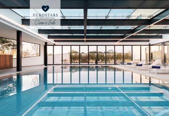 Eurostars Matosinhos allows 18 year olds to book a room