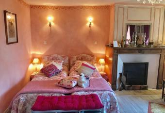 Maison Marthe B & B allows 18 year olds to book a room