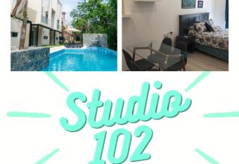STUDIO 102 Puerto Aventuras private complex with swimming pool has Balcony rooms