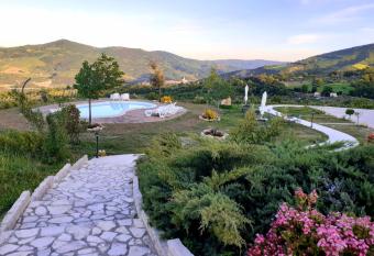 Le Terre Del Sacramento has Balcony rooms