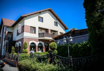 Pensiunea Casa Vera has Balcony rooms