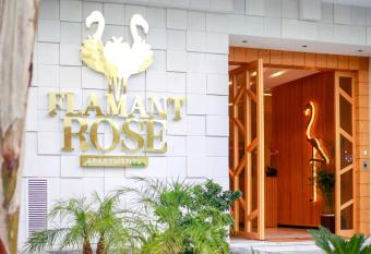 Flamant Rose Appart Hotel allows 18 year olds to book a room
