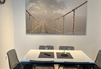 E & N Apartments allows 18 year olds to book a room