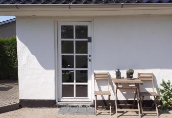 Cozy tiny room, mini kitchen and bathroom allows 18 year olds to book a room