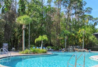 Parkway International Resort allows 18 year olds to book a room