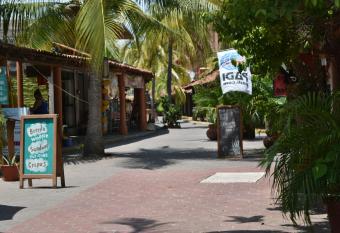 Isabel Suites allows 18 year olds to book a room