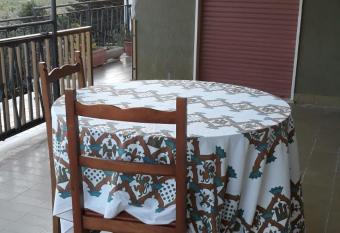 Casa Vacanze nel Verde a 5 Km dal mare has Balcony rooms