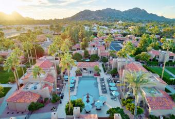Scottsdale Plaza Resort has Balcony rooms