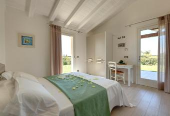 Agriturismo Il Lentisco has Balcony rooms