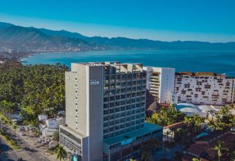 Hotel Mio Vallarta Unique & Different- Adults Only allows 18 year olds to book a room