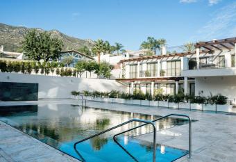 Sierra Blanca Resort and Spa has Balcony rooms