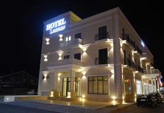 Hotel Lazaro has Balcony rooms