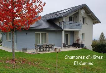 EL CAMINO has Balcony rooms