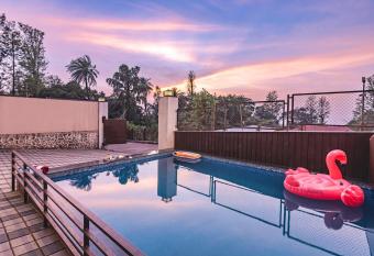 StayVista at Grande Belleza has Balcony rooms