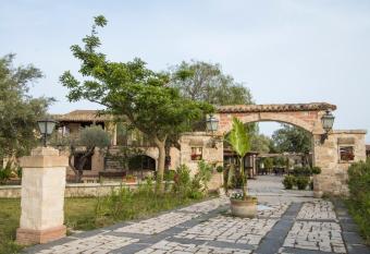 B&B CASALE SICILIANO di Miryam Tiralongo has Balcony rooms