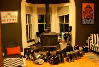 Hostel Tevere allows 18 year olds to book a room