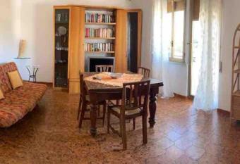 A Casa Mia allows 18 year olds to book a room