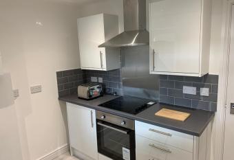 sark house Apartment Chorlton manchester has Balcony rooms