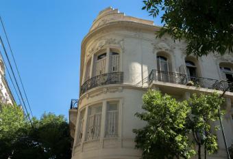 Experiencia Congreso allows 18 year olds to book a room