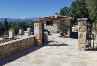 Villa Lavendel has Balcony rooms
