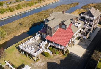 The Burrus House Inn Waterfront Suites allows 18 year olds to book a room