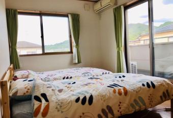 Yamanobenomichi teku teku has Balcony rooms