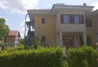 Sobe Nevenka allows 18 year olds to book a room