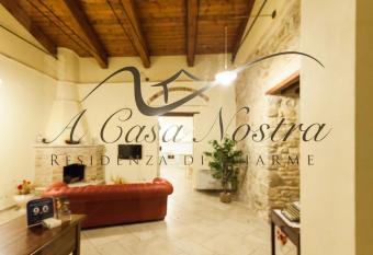 A Casa Nostra Residenza di Charme - Struttura sanificata giornalmente con ozono has Balcony rooms