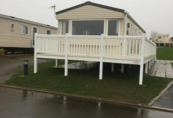 Caravan Hire Crimdon Dene Holiday Park has Balcony rooms