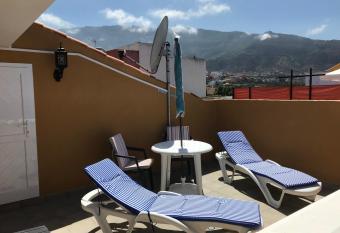 Teleworking Silent new and modern allows 18 year olds to book a room