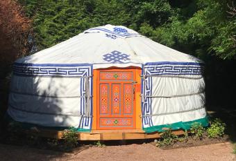 yourte Coeur de Combray has Balcony rooms