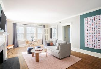 Sonder The Elliston allows 18 year olds to book a room