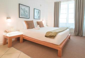 MB Hotel, Trademark Collection by Wyndham has Balcony rooms